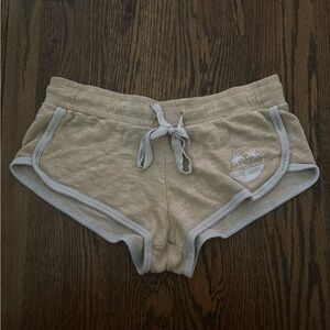 SHORT Rip Curl Light Tan Athletic Shorts with Palm Tree Design